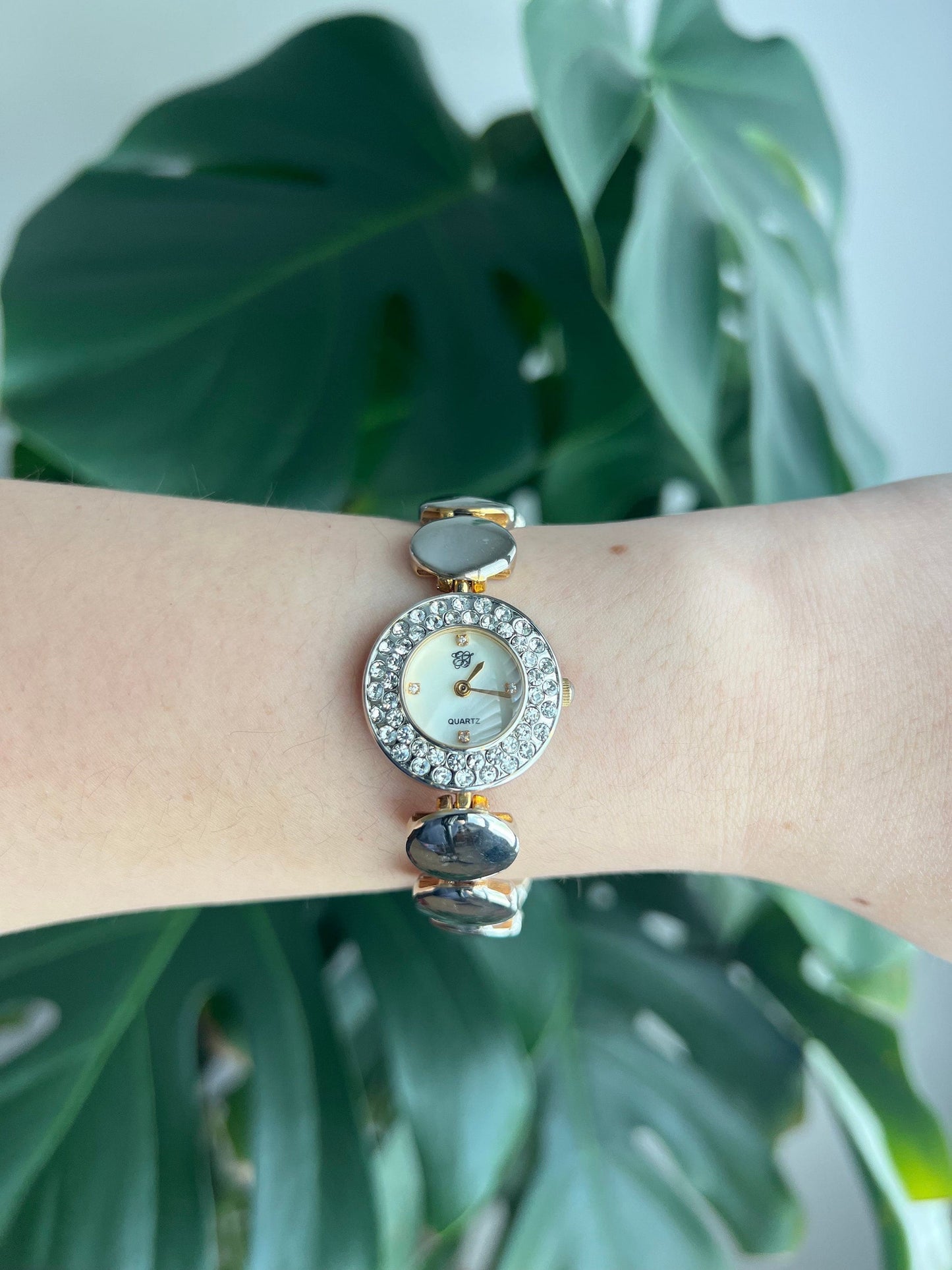 Vintage Elizabeth Taylor Dainty Women’s Watch | Crystal Bezel | Round Pearl Dial | Silver/Gold Tone