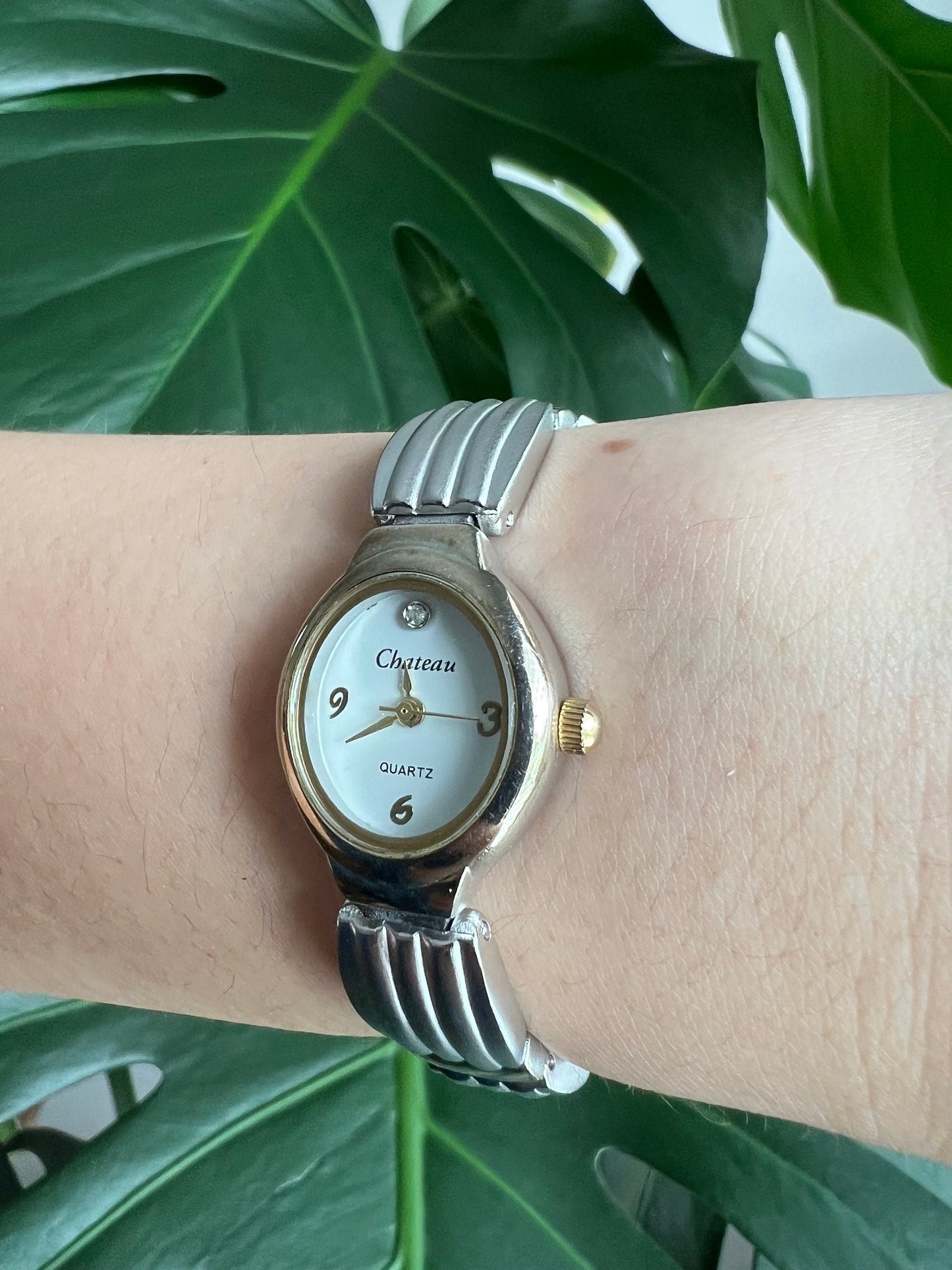 Vintage Chateau Dainty Women’s Watch | Oval Dial | Silver/Gold Tone