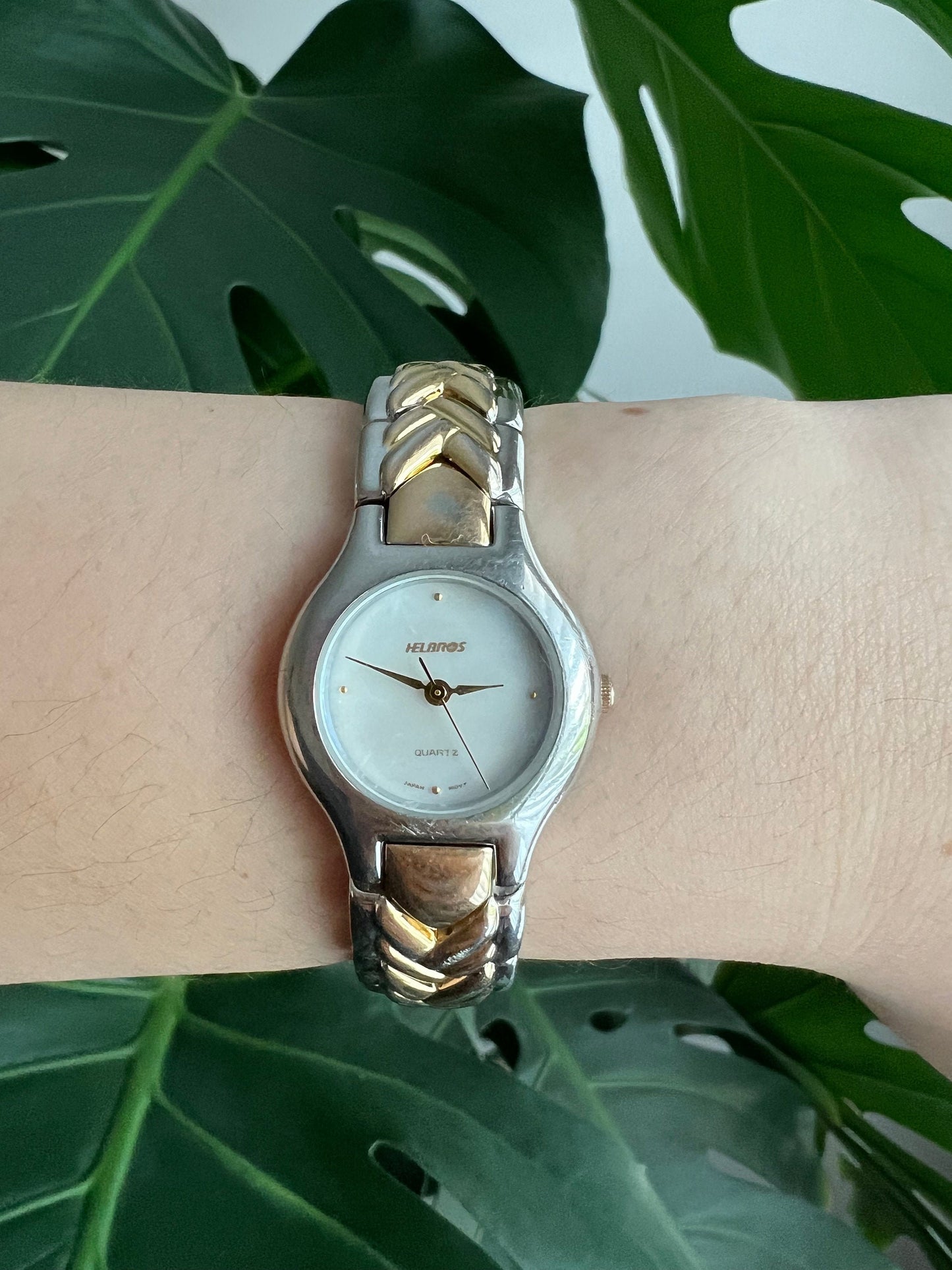 Vintage Helbros Women’s Watch | Round Pearl Dial | Gold/Silver Tone