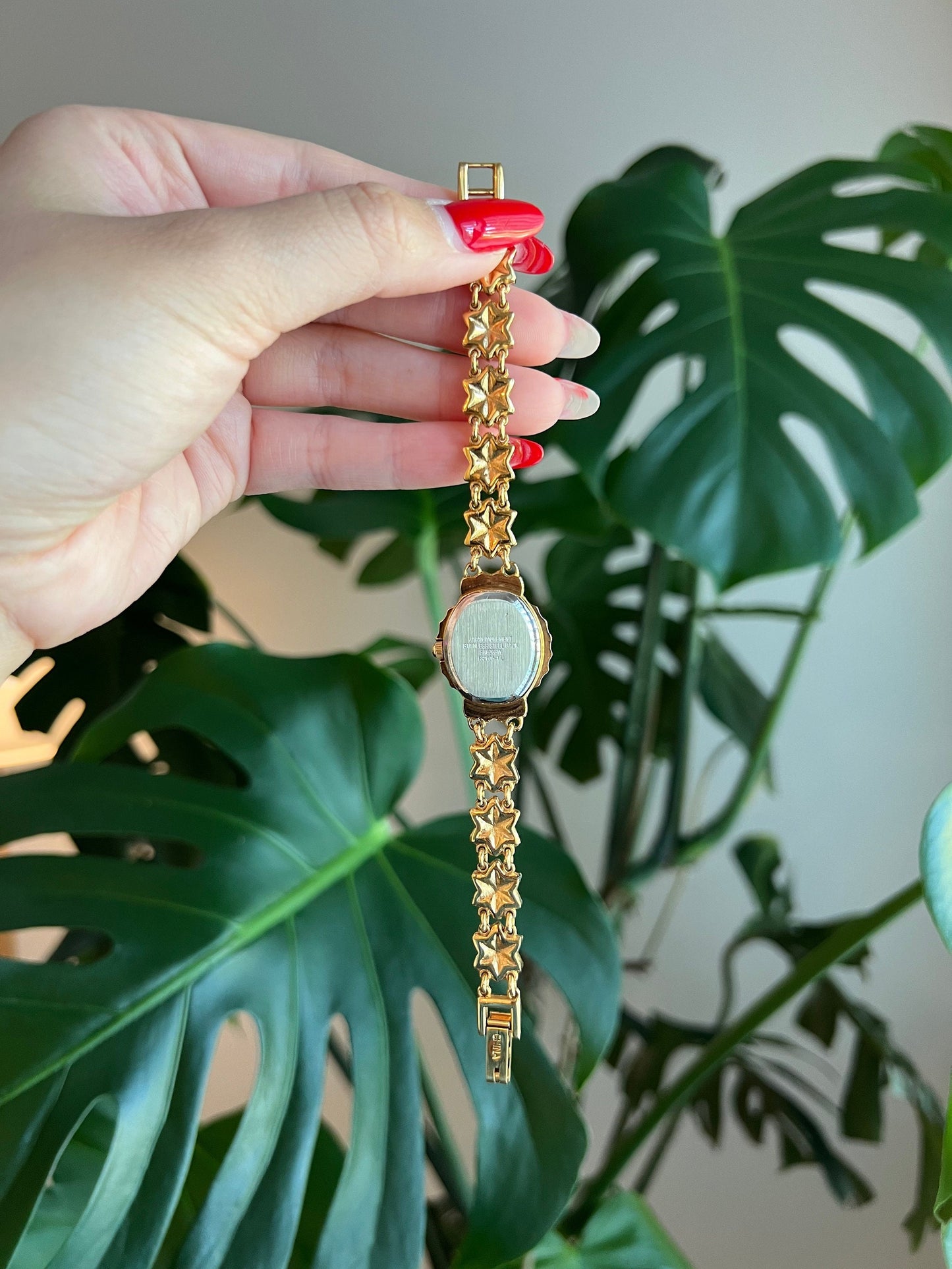 Vintage Dainty Quartz Women’s Watch | Round Pearl Dial | Red Crystals | Roman Numerals | Gold Tone