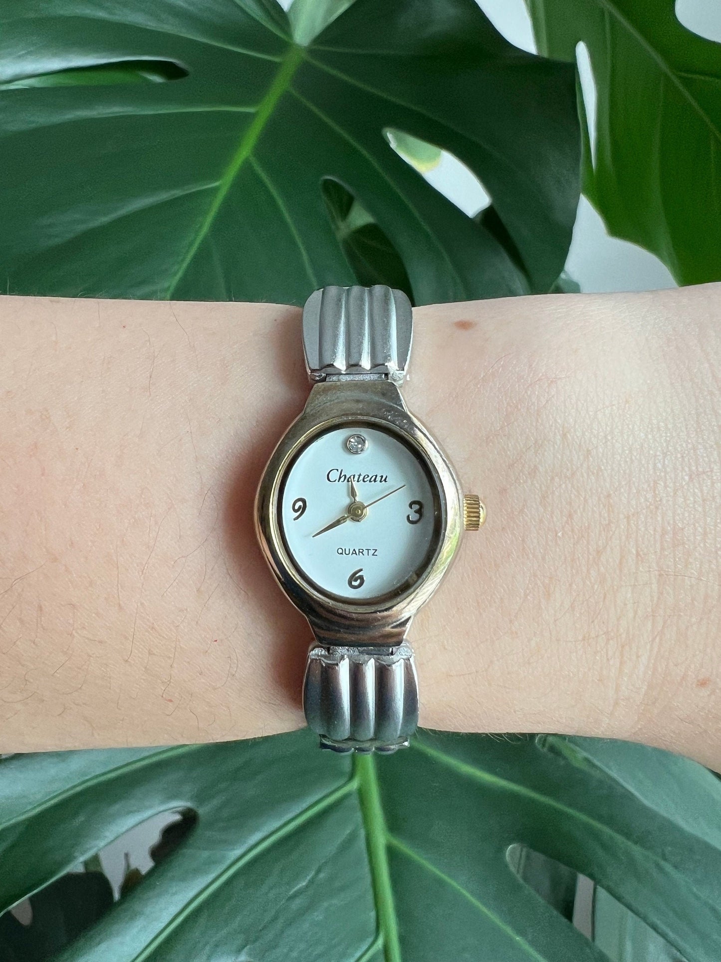 Vintage Chateau Dainty Women’s Watch | Oval Dial | Silver/Gold Tone