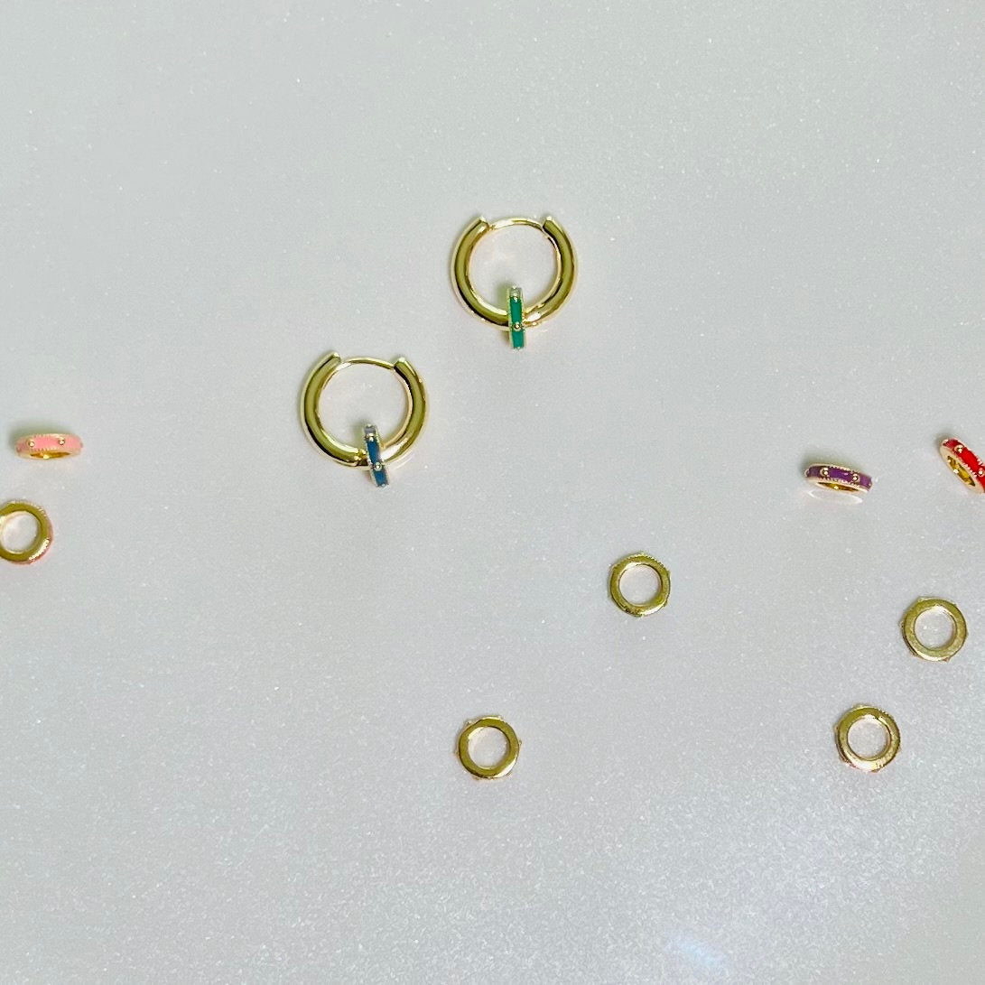 Dainty Interchangeable Gold Hoop Earrings | 18K Gold Filled | 5 Interchangeable Colors | | Hypoallergenic