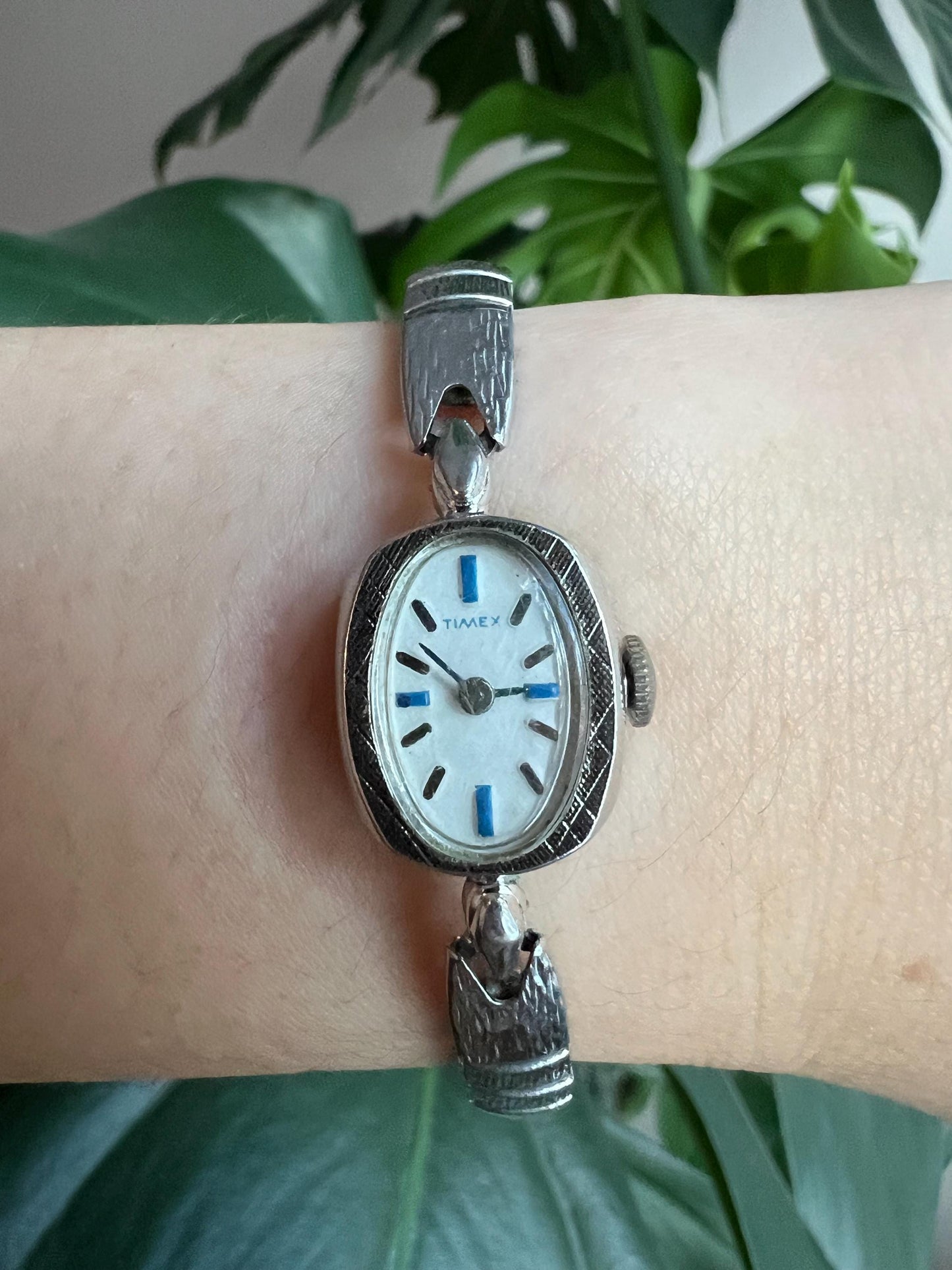 Vintage Timex Dainty Women’s Watch | Oval White Dial | Light Blue Details | Mechanical Hand-Wind | Silver Tone | Stretchy Band